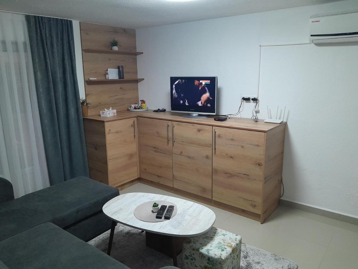 Apartmani Bet Gradacac 1 Maj Broj 24 Exterior foto
