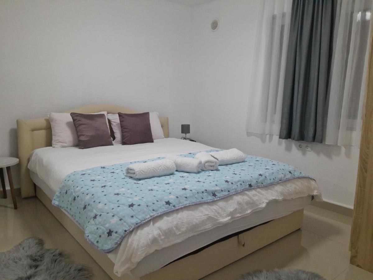 Apartmani Bet Gradacac 1 Maj Broj 24 Exterior foto